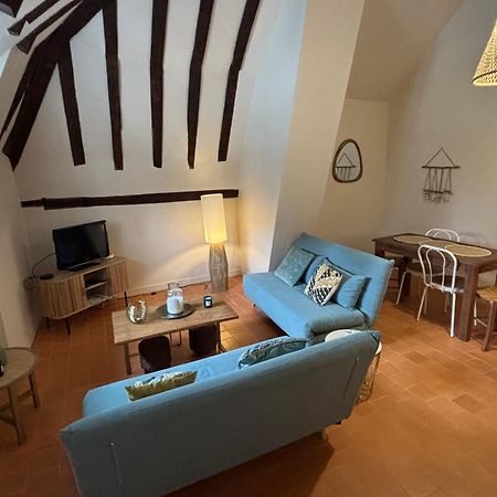 Appartement Au Centre De Richelieu Extérieur photo