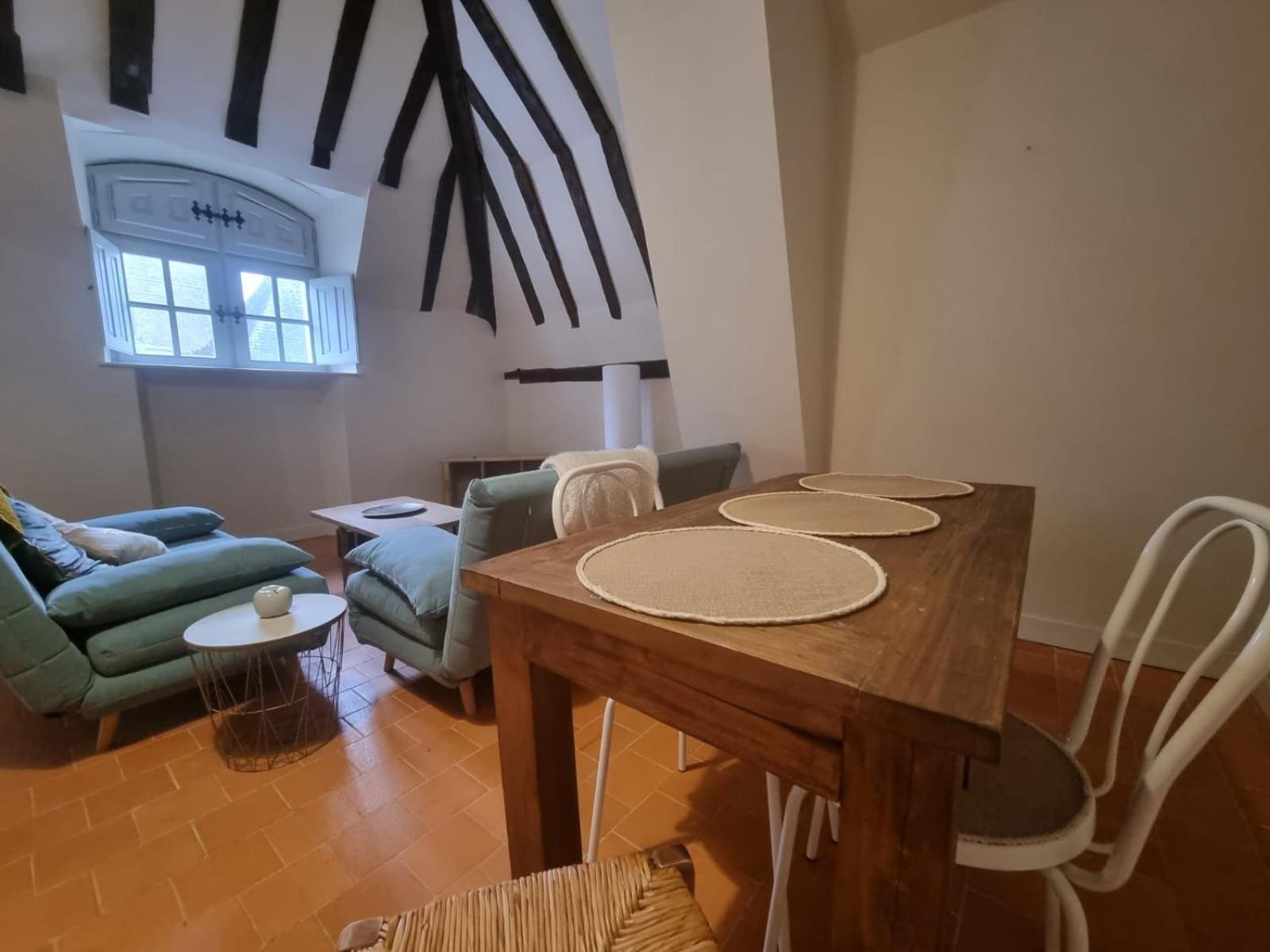 Appartement Au Centre De Richelieu Extérieur photo